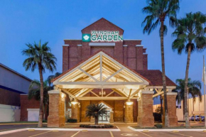 Wyndham Garden Monterrey Norte  Монтерей